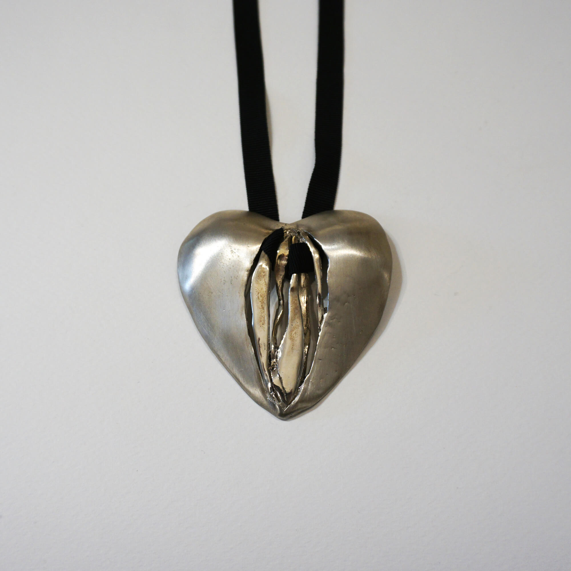Emilia Tsekoura Heart Rock Collection Marneri Gallery Heart Vulva Silver Pendant 2008 7cm X 7,2cm